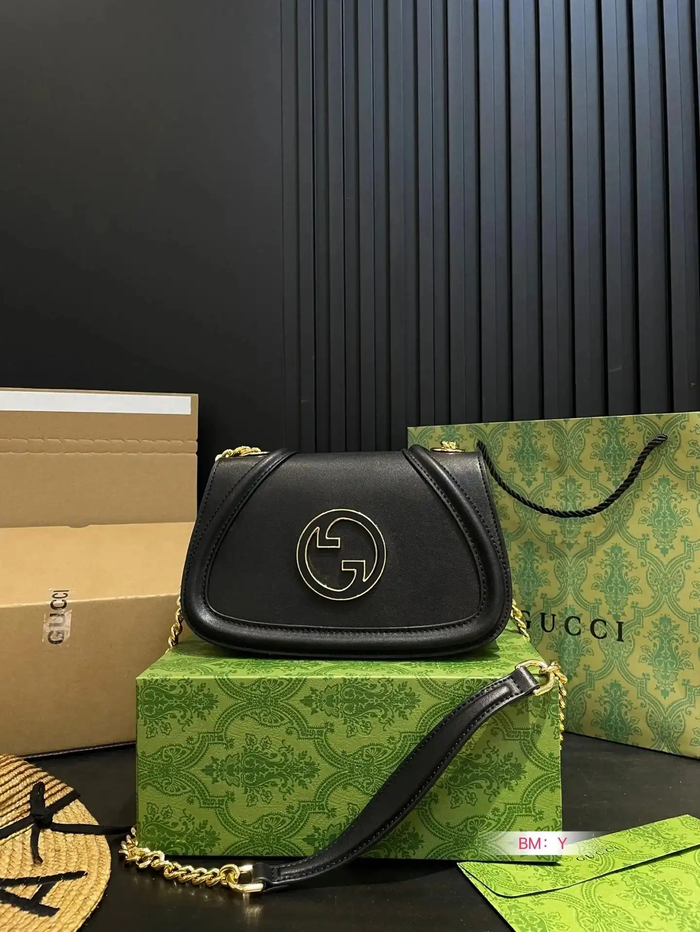 Gucci GG Supreme Horsebit Shoulder Bag 4