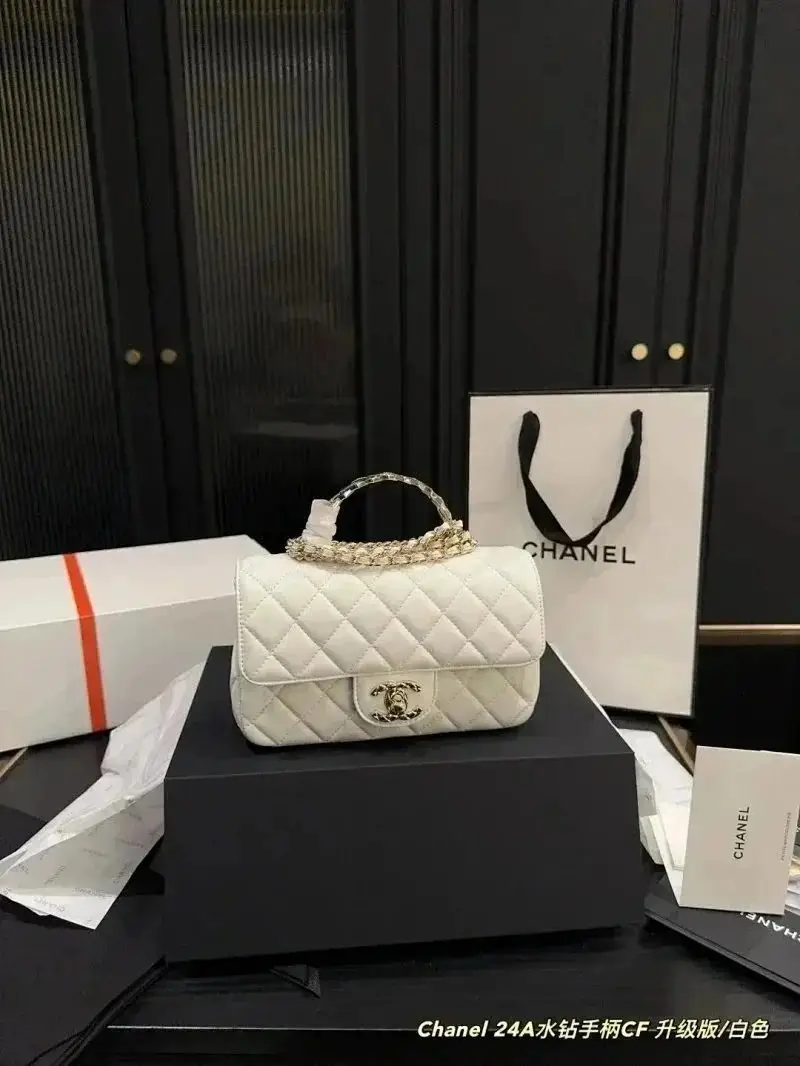 Chanel Classic Flap Bag 7