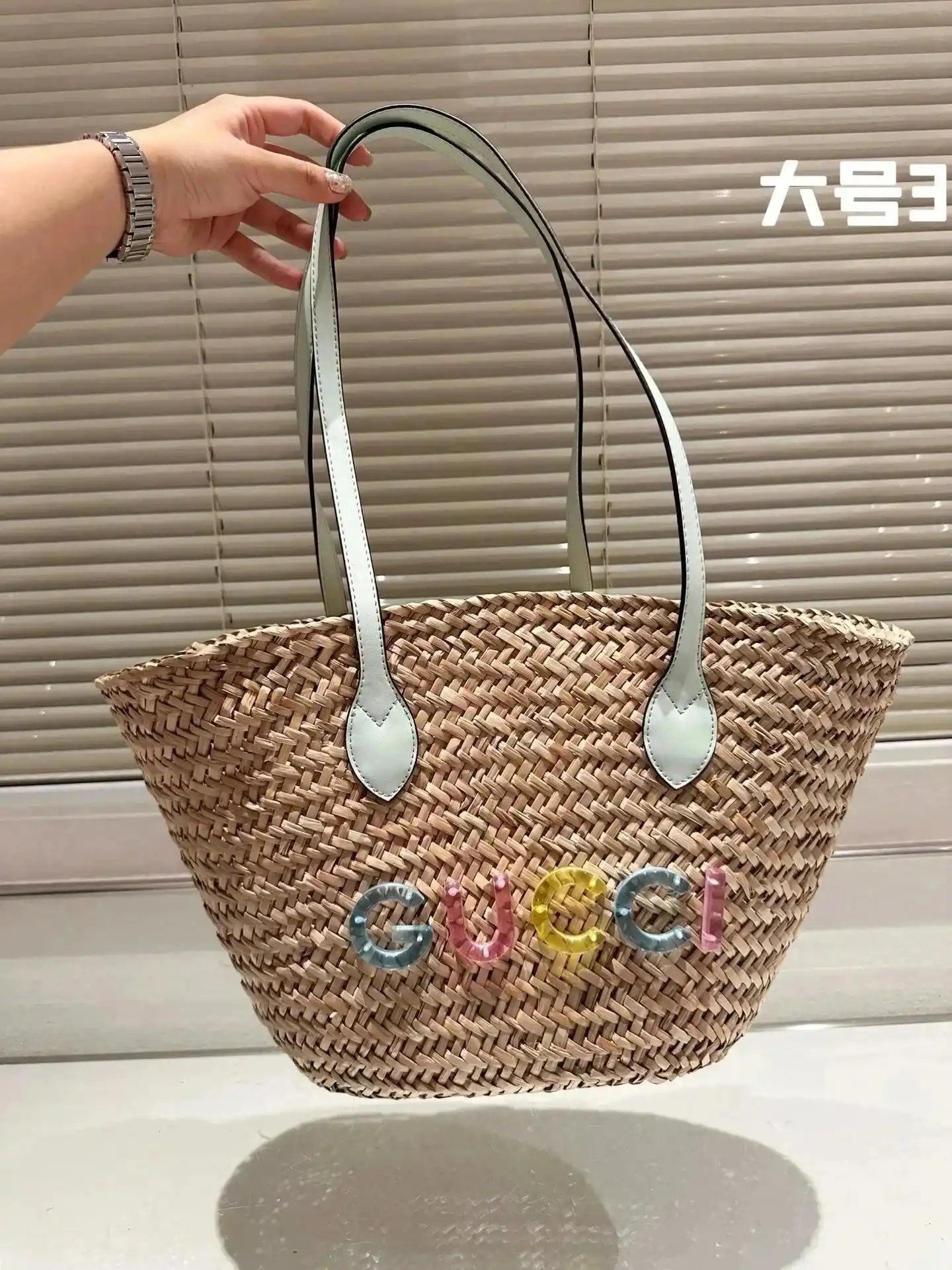 Gucci GG Supreme Tote Bag with Pouch 5 · Gucci 1:1 rep bag from $61 · DHL from Guangzhou, China