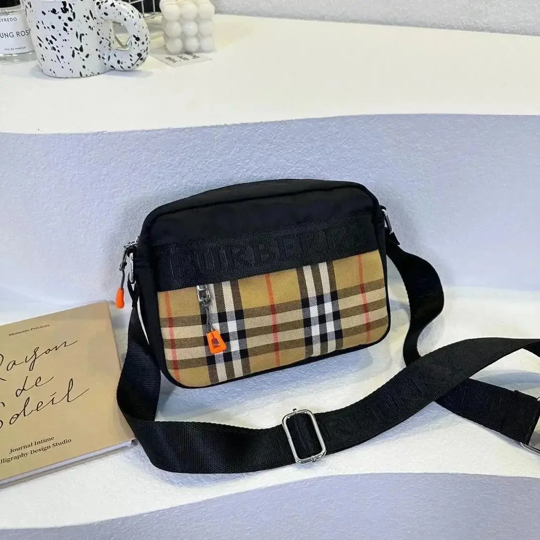 Burberry Vintage Check Crossbody Bag 3 · Burberry 1:1 rep bag from $63 · DHL from Guangzhou, China
