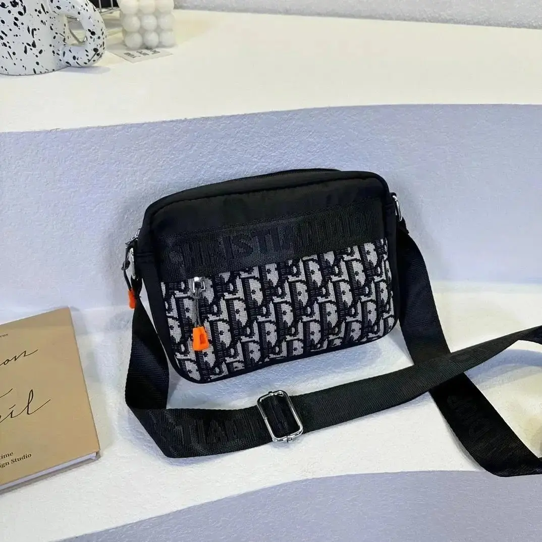 Burberry Vintage Check Crossbody Bag 4 · Burberry 1:1 rep bag from $63 · DHL from Guangzhou, China