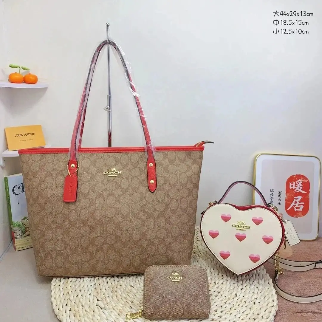 Fendi FF Monogram Bag Set 7 · Fendi 1:1 rep bag from $93 · DHL from Guangzhou, China