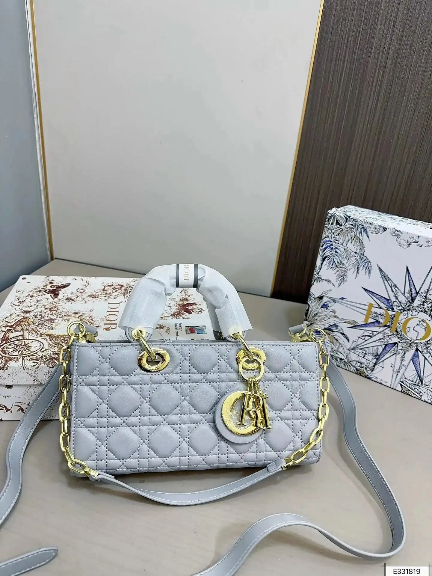 Dior Journey Hobo Bag 6 — Dior 1:1 rep bag from $48 · DHL from Guangzhou, China