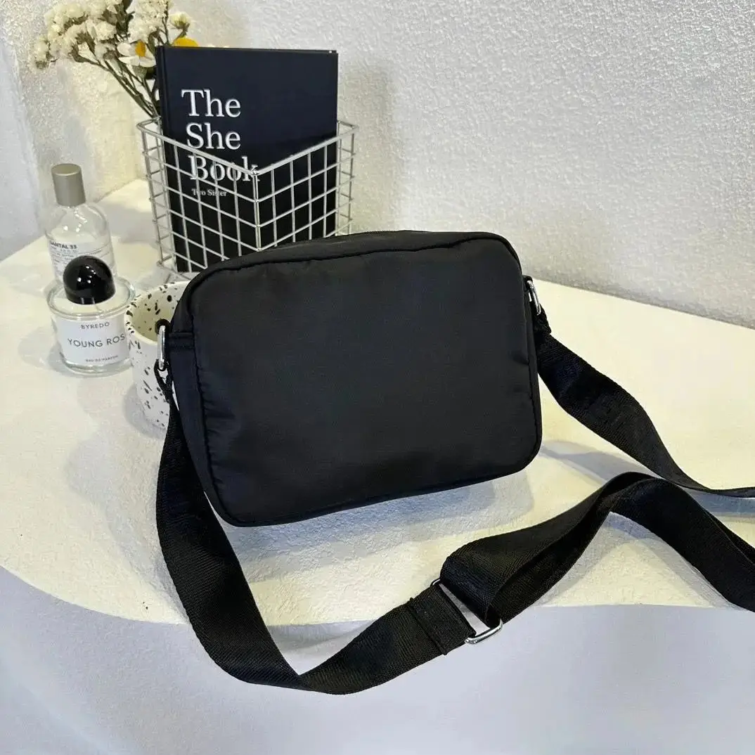 Burberry Vintage Check Messenger Bag 5, Burberry 1:1 rep bag from $63 · DHL from Guangzhou, China
