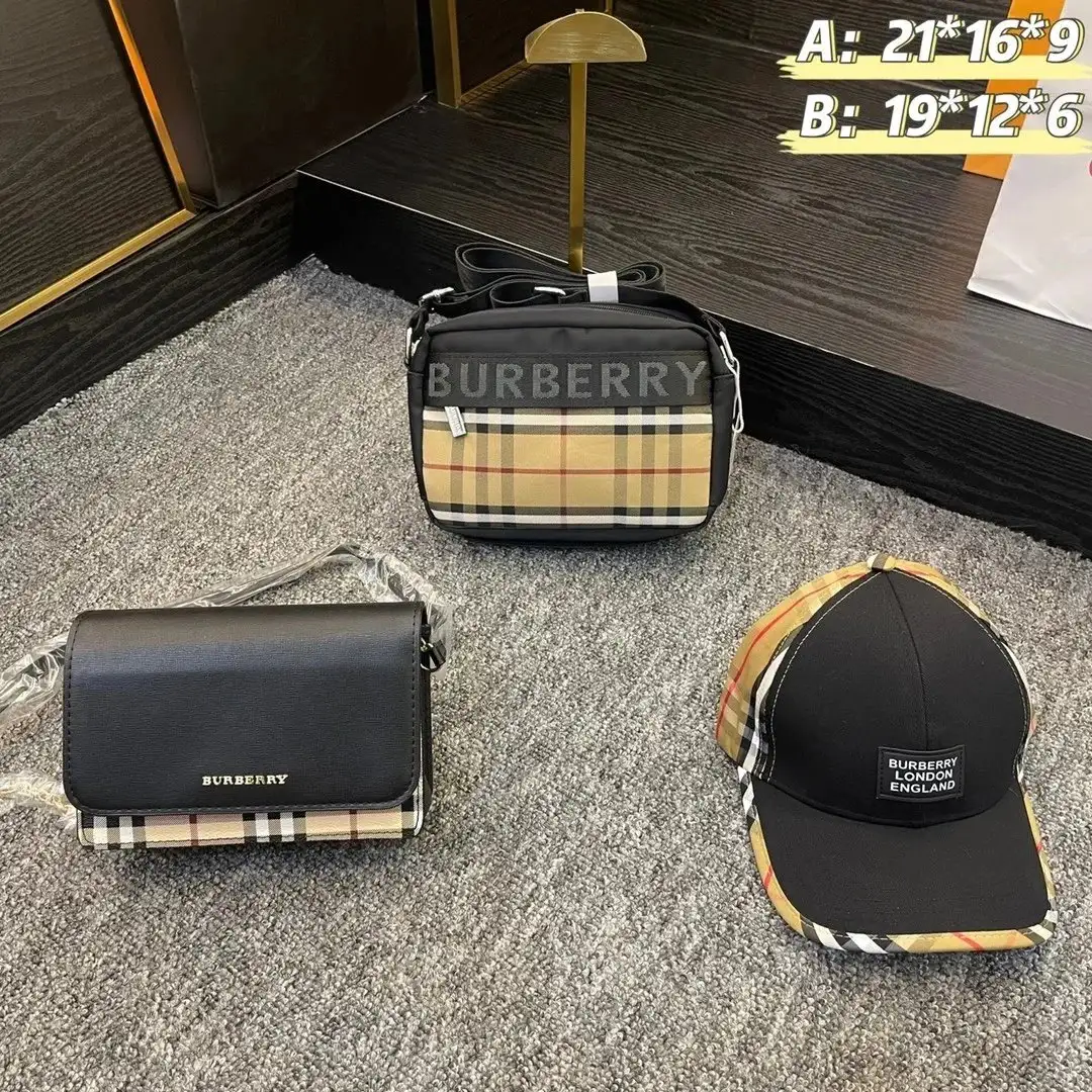 Burberry Vintage Check Bag Set 6
