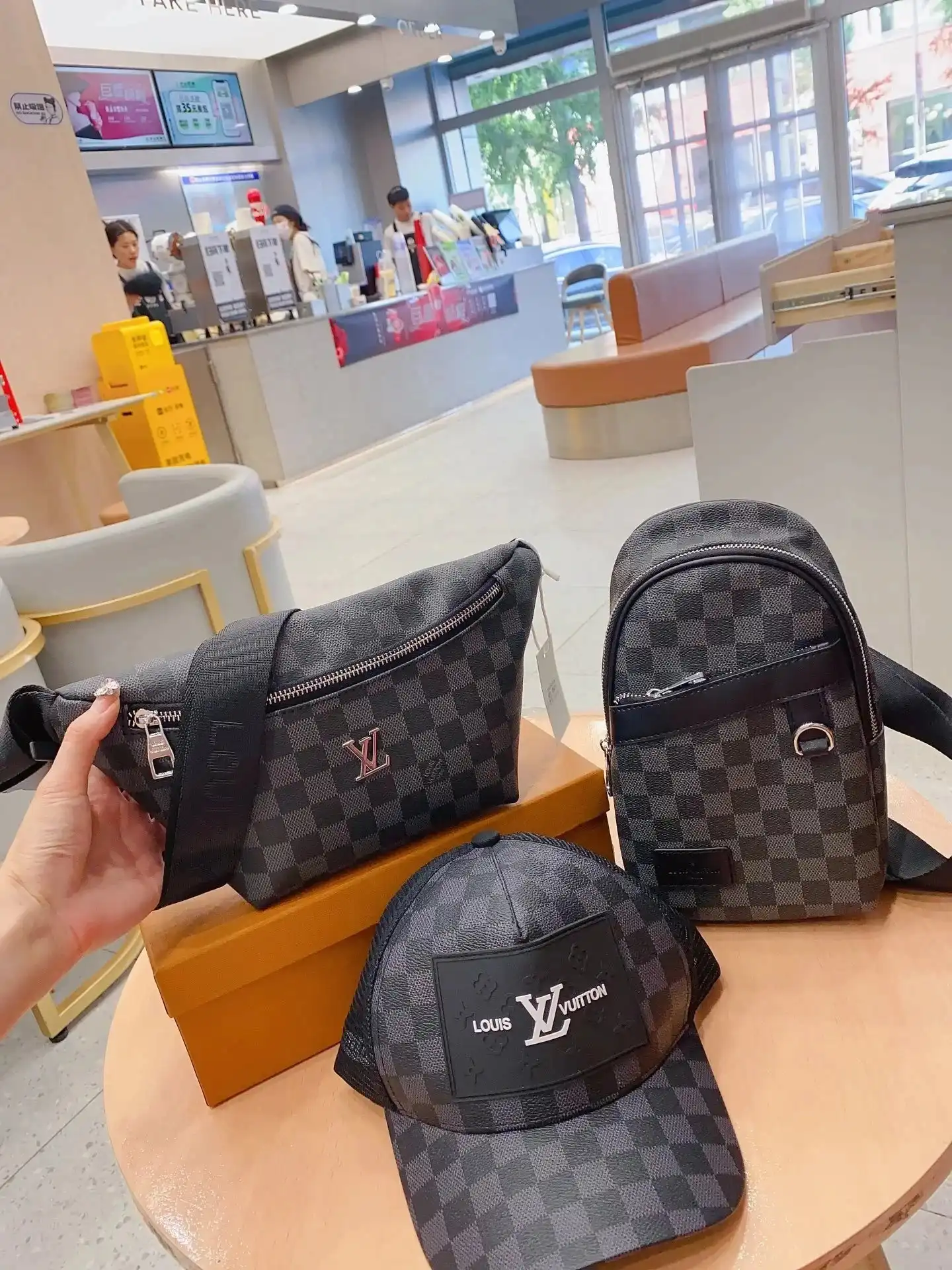 Burberry Vintage Check Bag Set 8