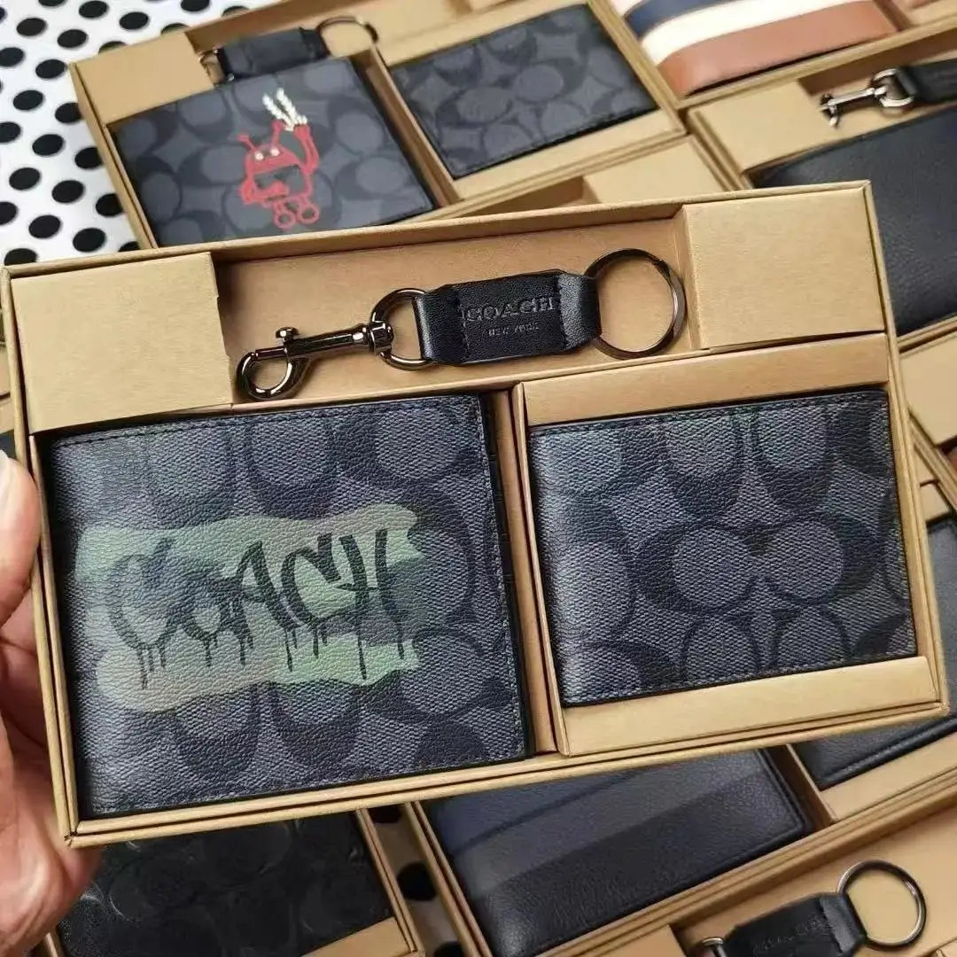 Coach Wallets 5 · Coach 1:1 rep bag from $36 · DHL from Guangzhou, China