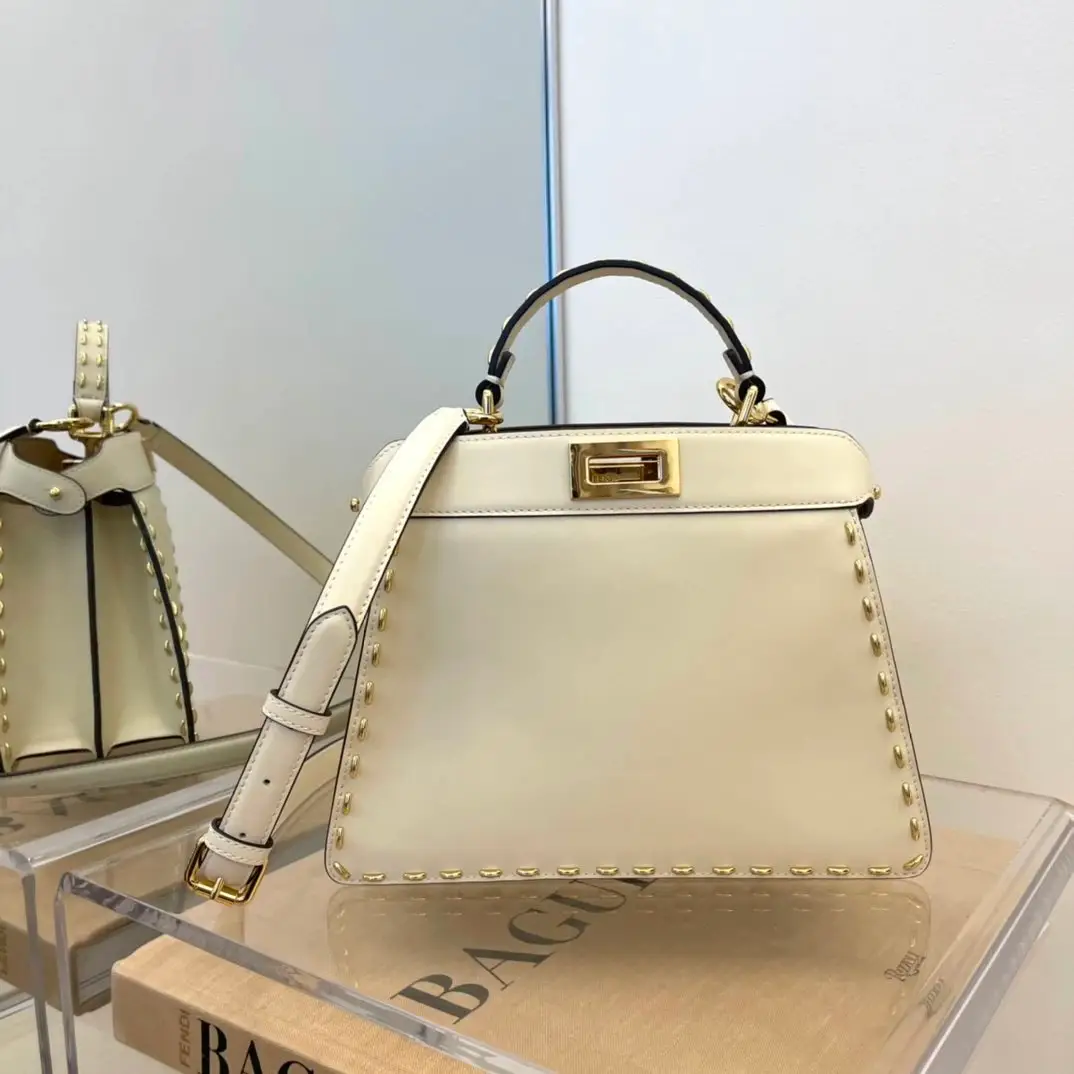 Fendi Chain Bag 4, Fendi 1:1 rep bag from $93 · DHL from Guangzhou, China