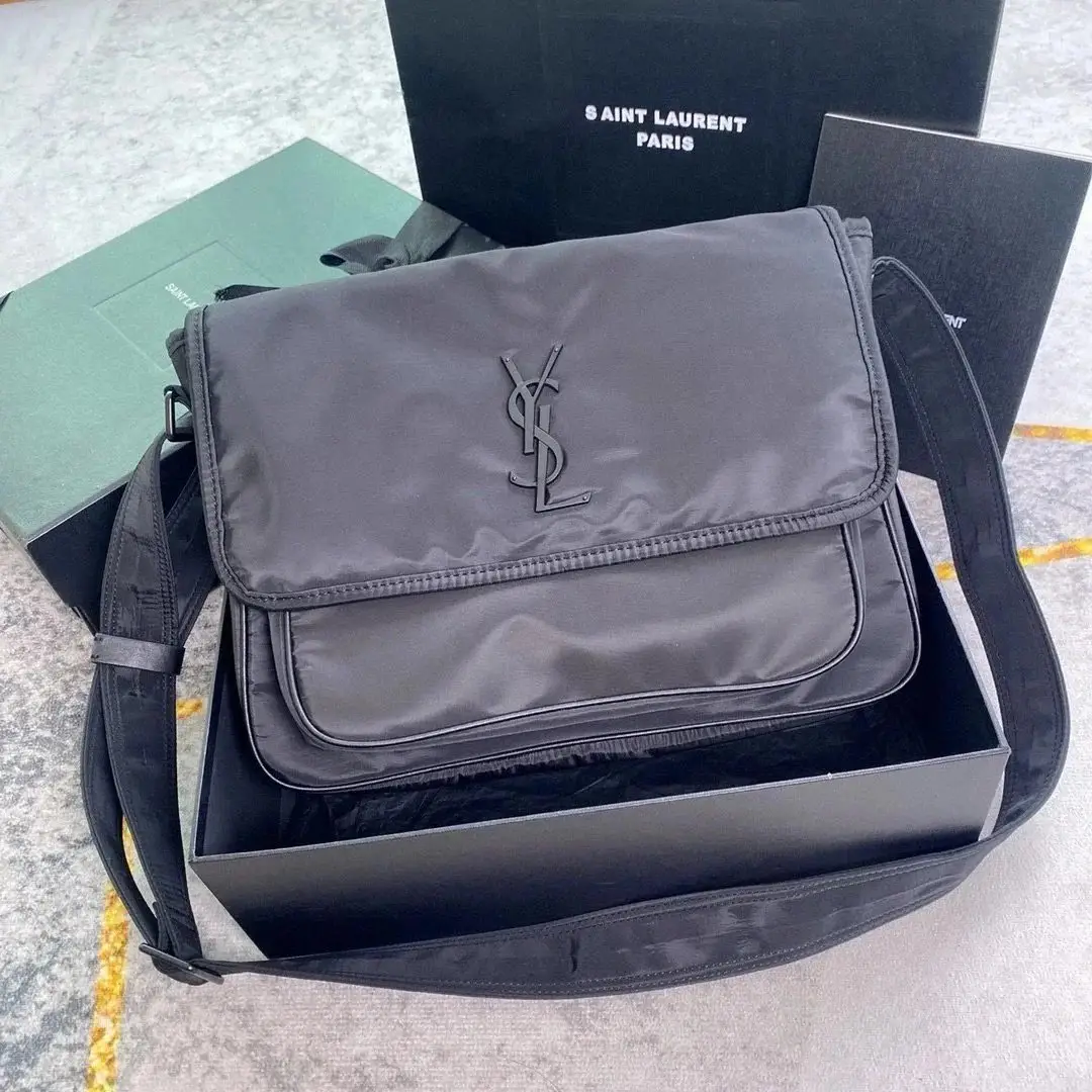 Saint Laurent Chain Bag 4