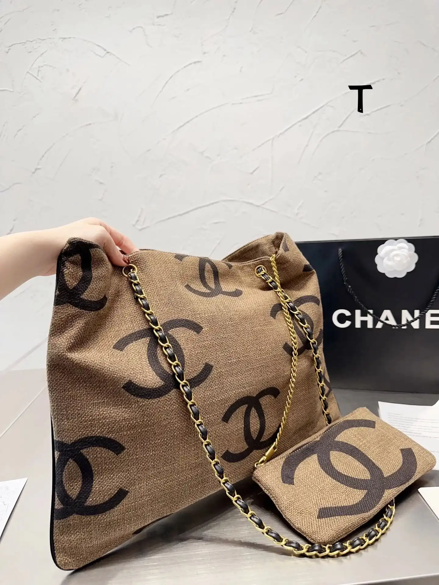 Chanel Tote Bag 3, Chanel 1:1 rep bag from $97 · DHL from Guangzhou, China