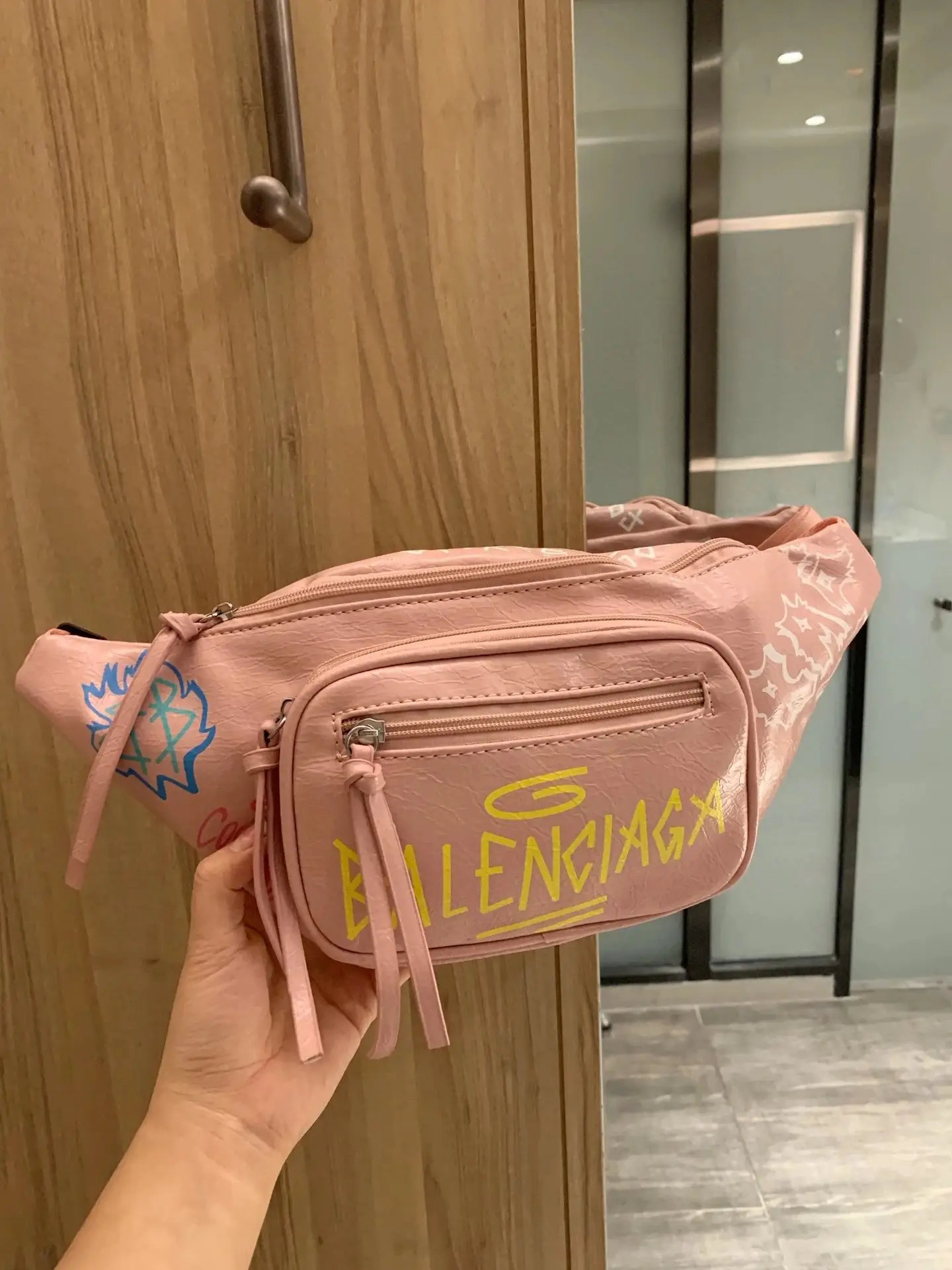 Balenciaga Belt Bags 4 · Balenciaga 1:1 rep bag from $69 · DHL from Guangzhou, China