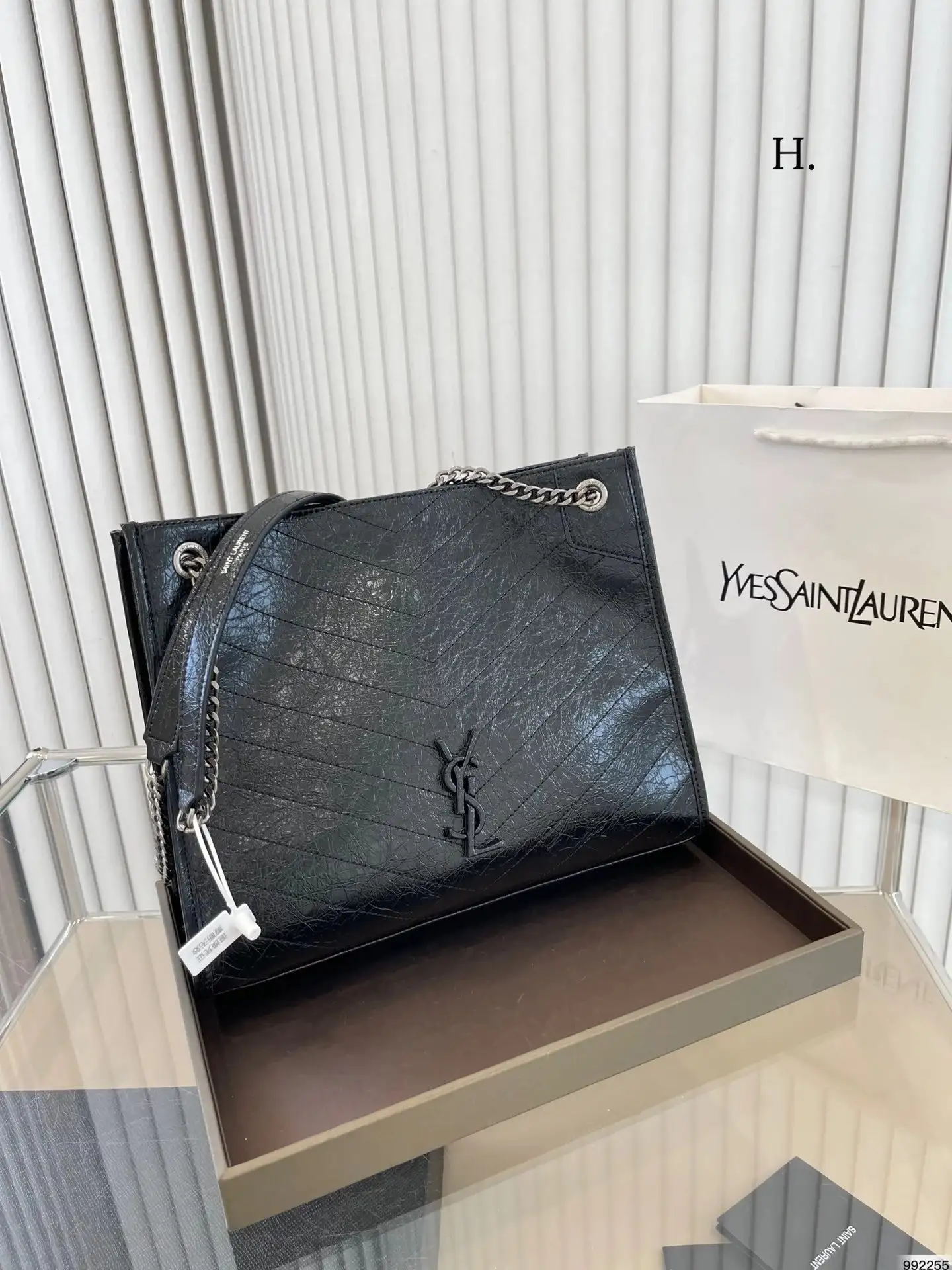 Saint Laurent Tote Bag 4 · YSL 1:1 rep bag from $34 · DHL from Guangzhou, China