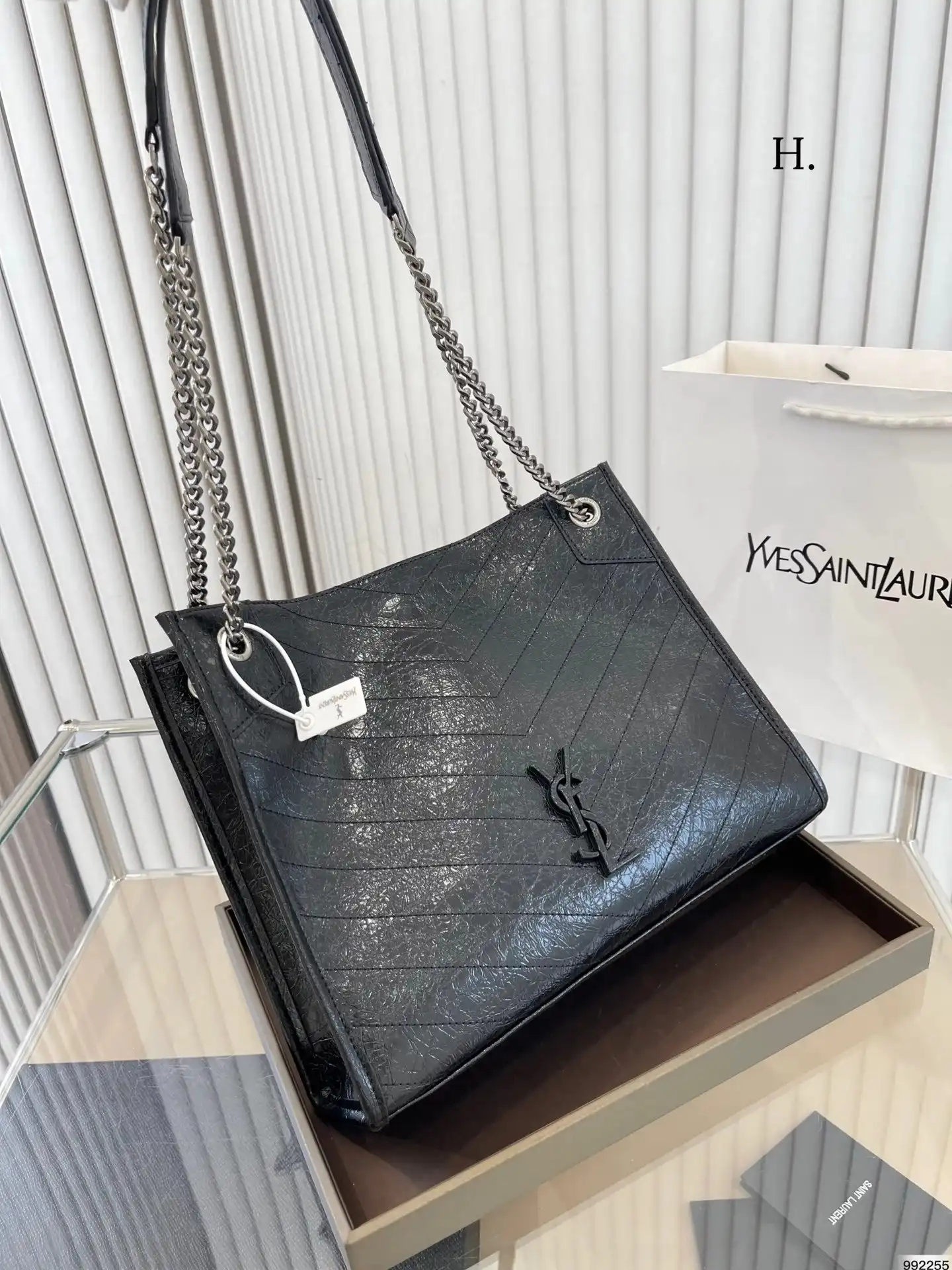 Saint Laurent Tote Bag 7 — YSL 1:1 rep bag from $34 · DHL from Guangzhou, China