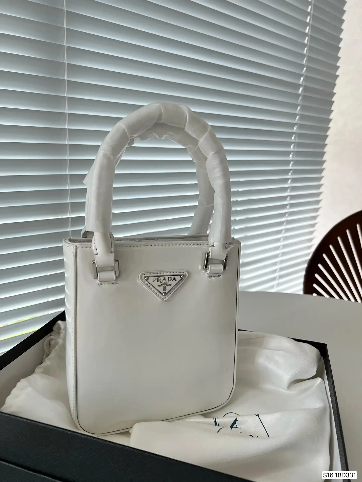 Prada Handbags 3, Prada 1:1 rep bag from $29 · DHL from Guangzhou, China