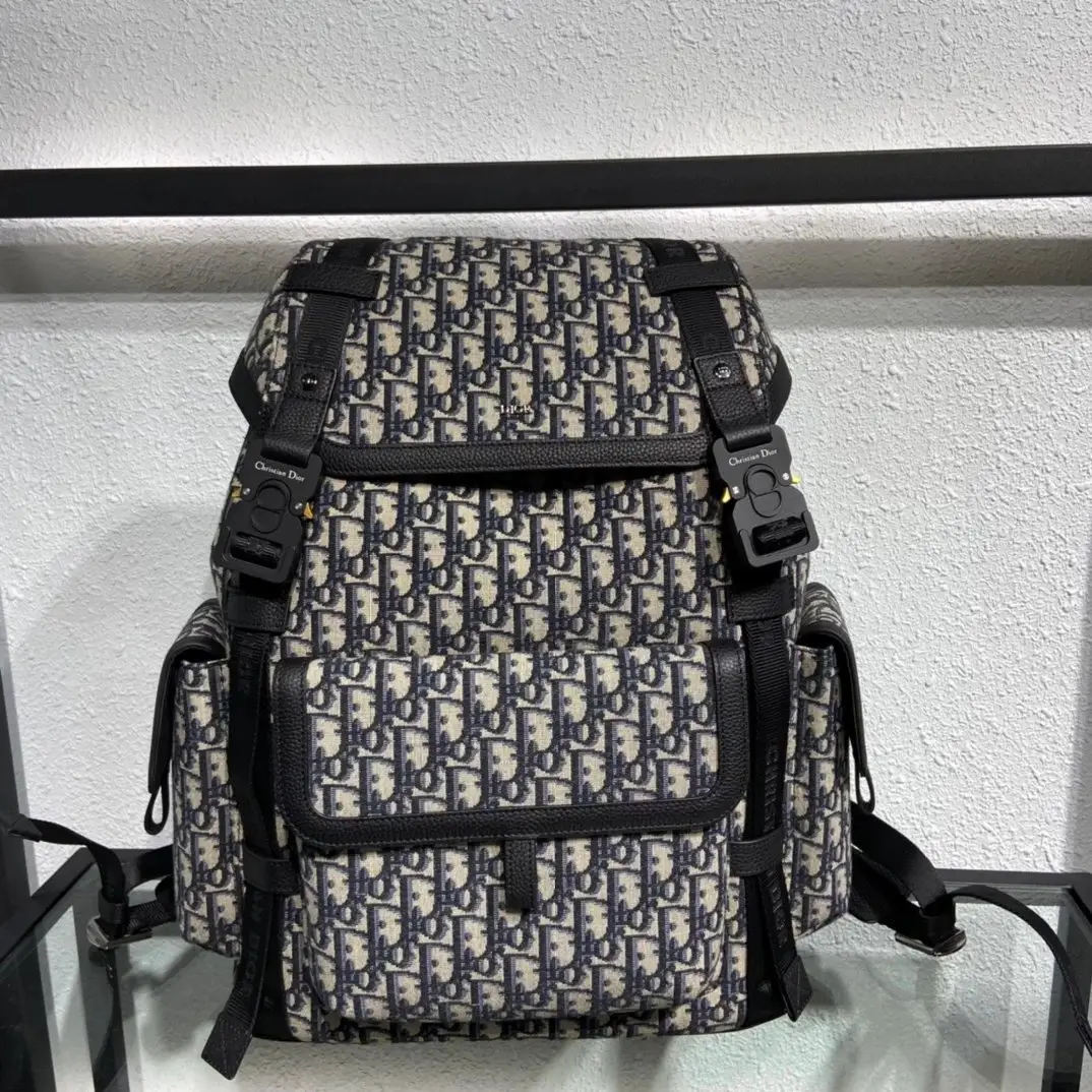 Dior Backpacks 2 — Dior 1:1 rep bag from $48 · DHL from Guangzhou, China