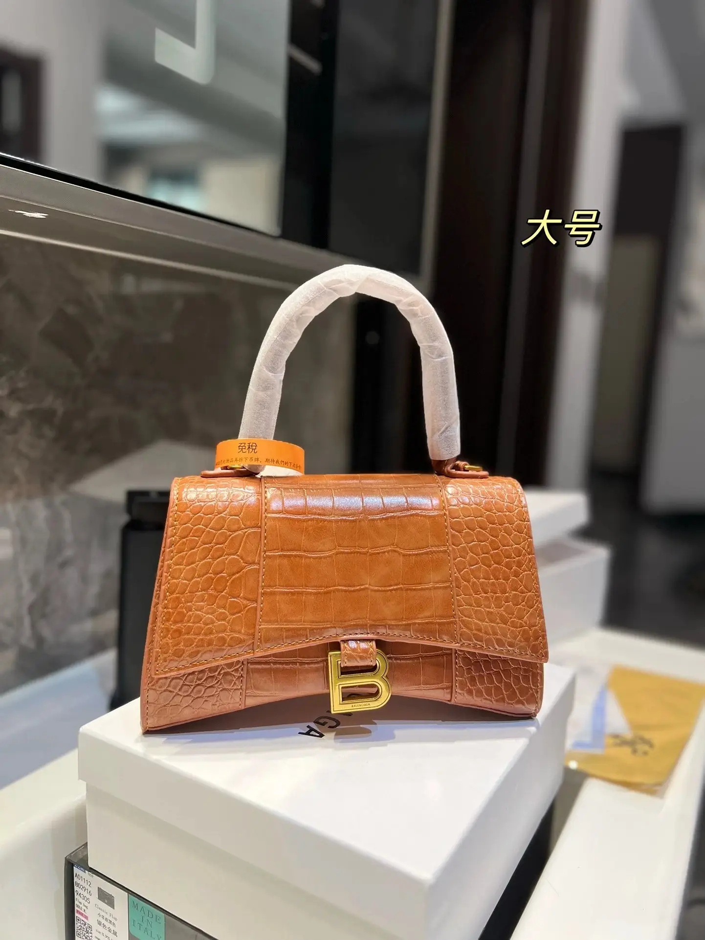 Balenciaga Handbags 4