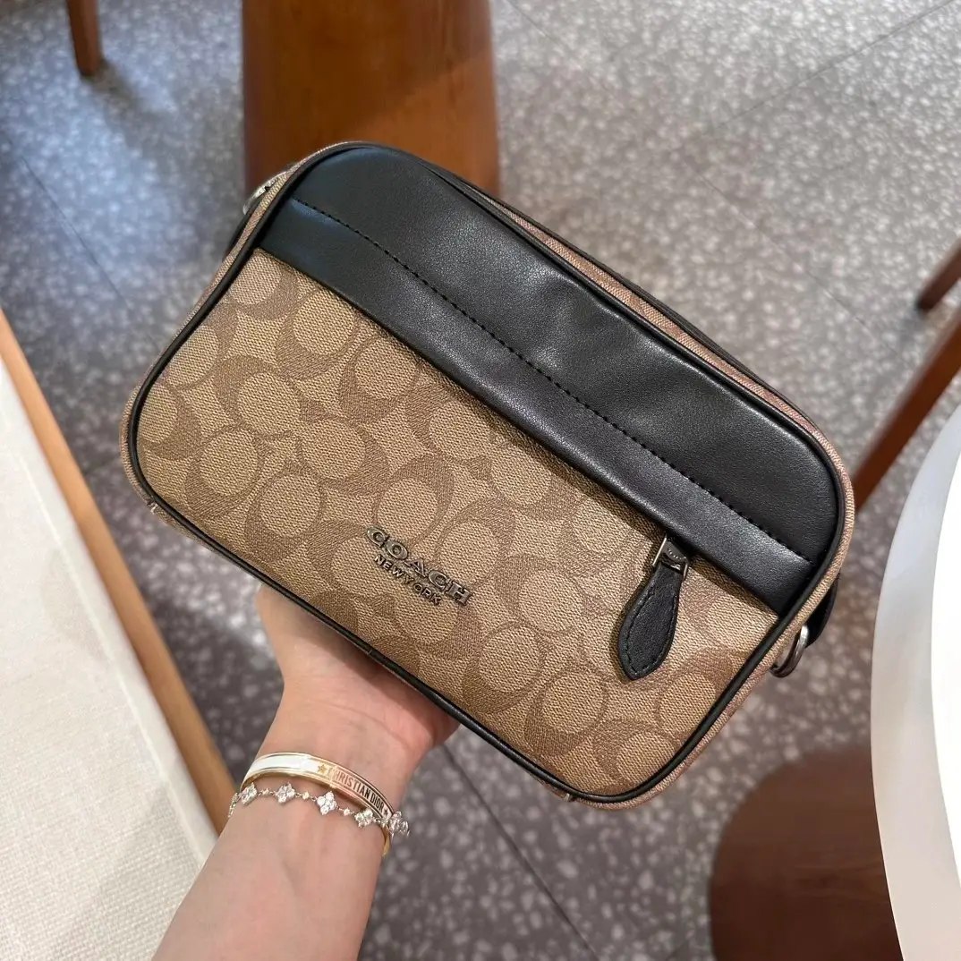 Coach Envelope Clutch 4, Coach 1:1 rep bag from $36 · DHL from Guangzhou, China