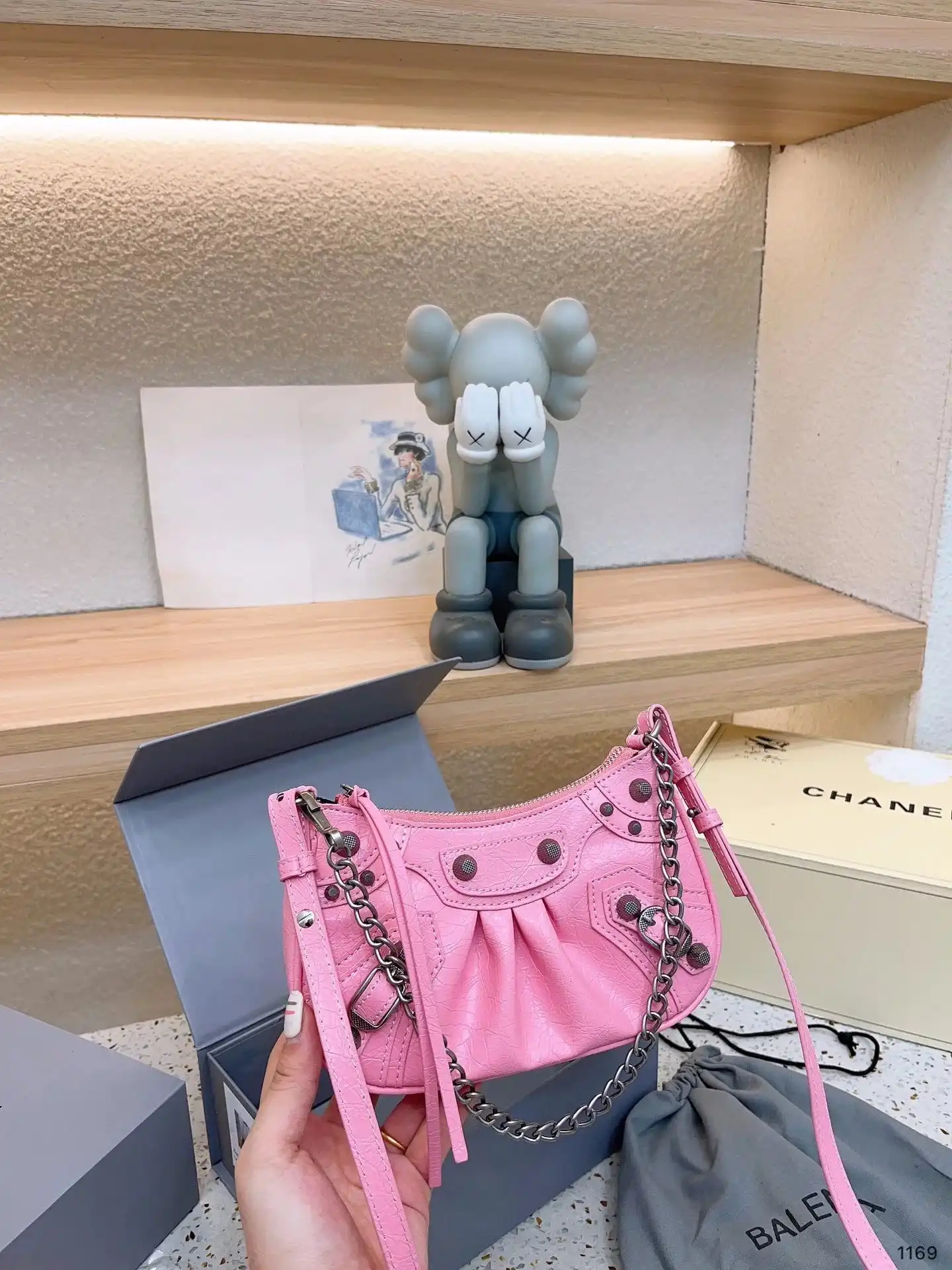 Balenciaga Saddle Bag 5 — Balenciaga 1:1 rep bag from $69 · DHL from Guangzhou, China