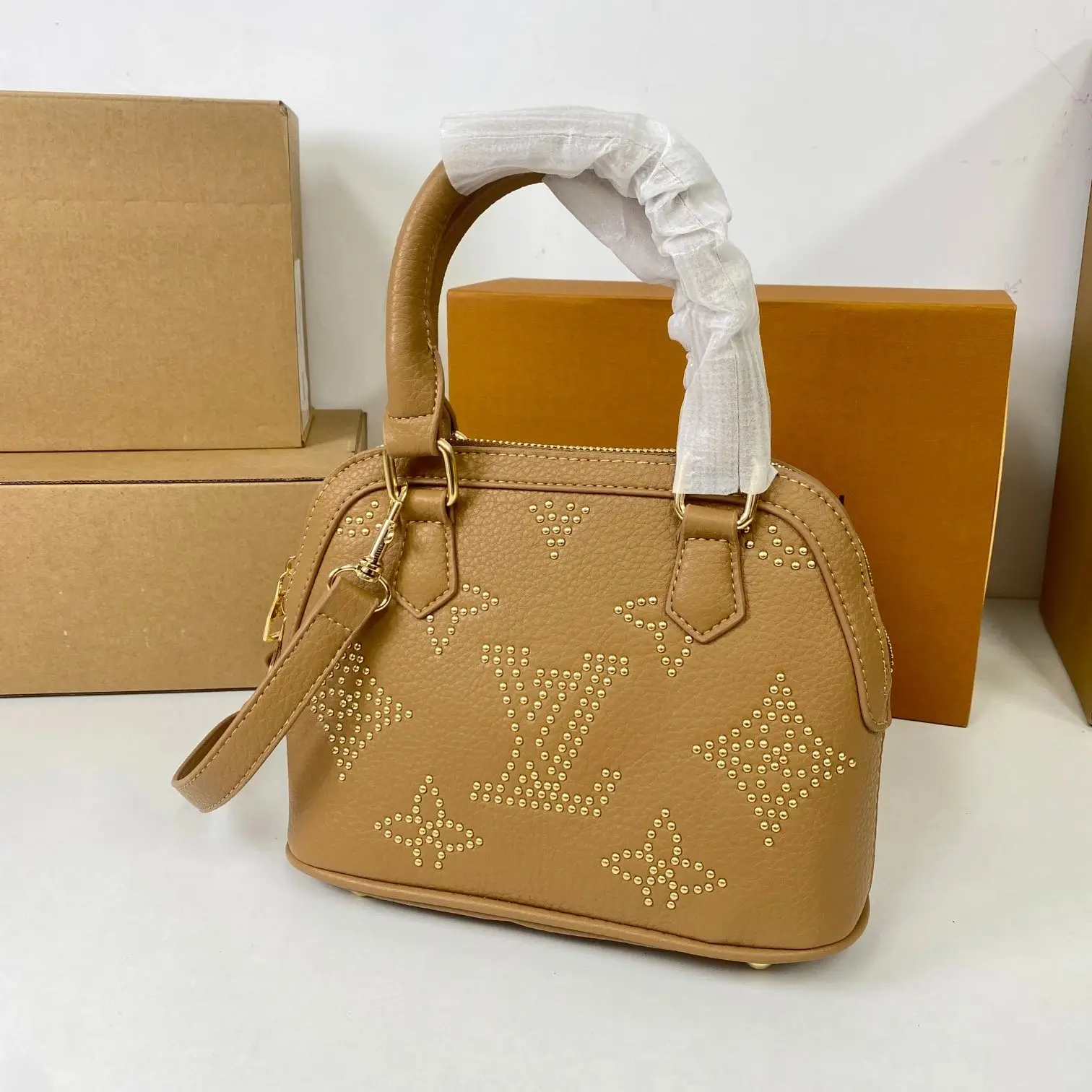 Louis Vuitton Handbags 5 — Louis Vuitton 1:1 rep bag from $59 · DHL from Guangzhou, China